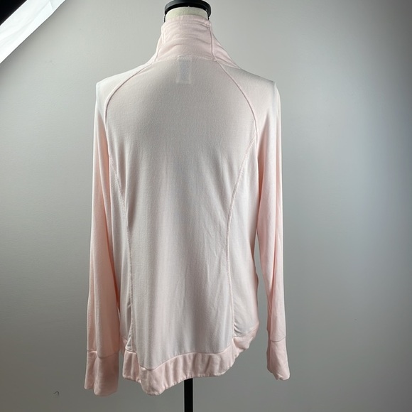 Yogalicious Light Pink Sweatshirt - Picture 7 of 9